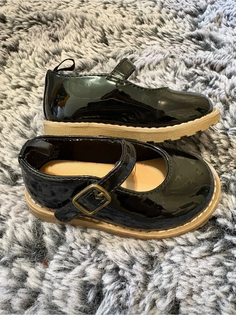 Old Navy Black Patent Mary Jane Dress Shoes with Tan Soles